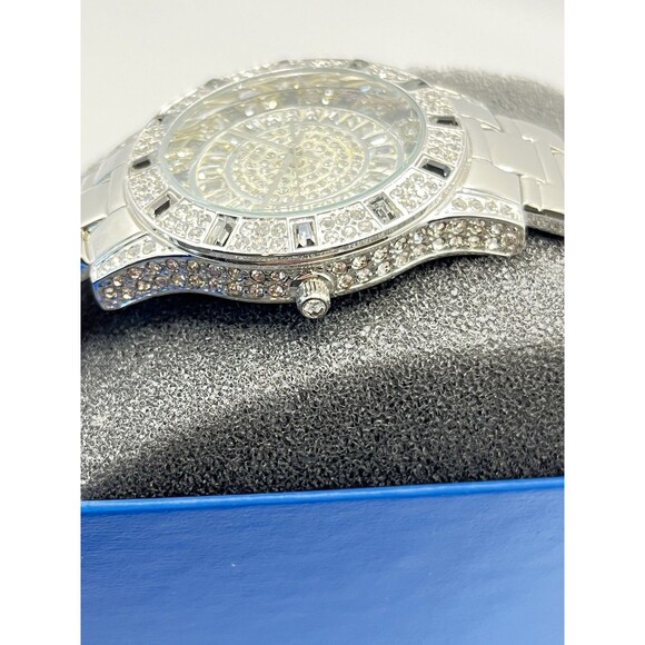 Victoria Wieck Crystal Watch Womens 39mm Silver Tone Bling New Battery 7.75" - Picture 3 of 10